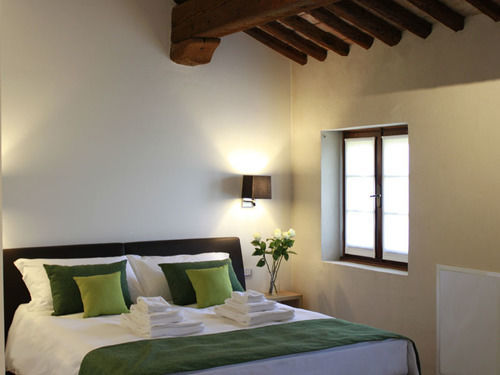 La Posa Degli Agri Couette-café 3*